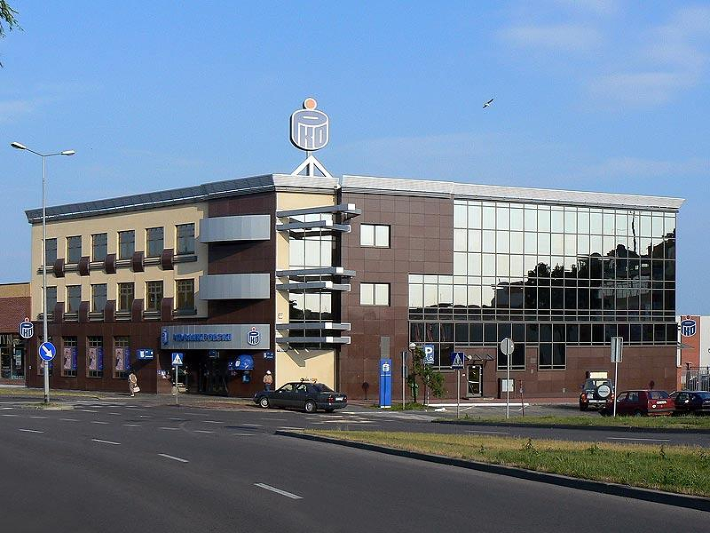 Grafika strony Teatralna - Bank PKO